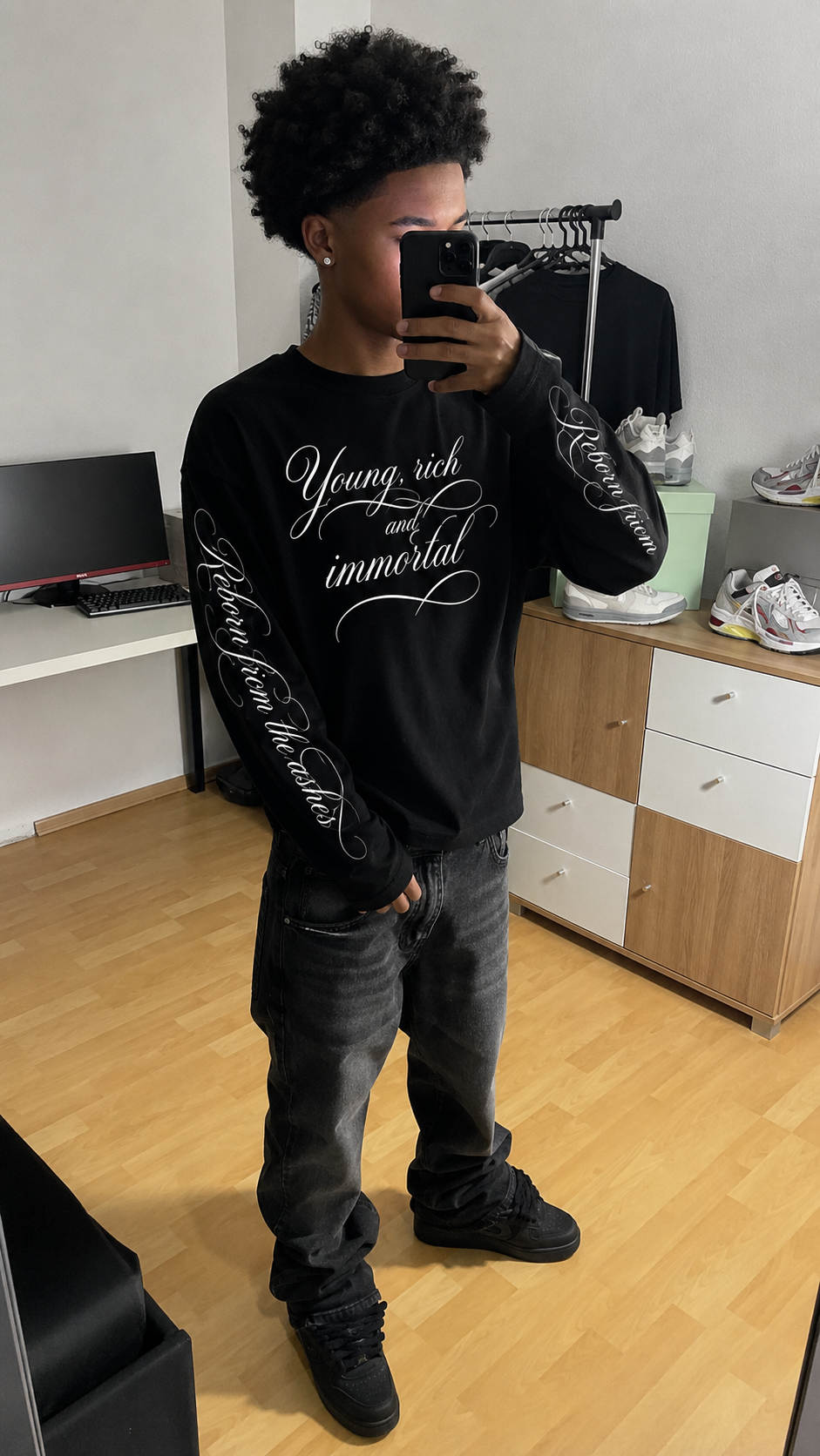Black "Young Rich" LONGSLEEVE